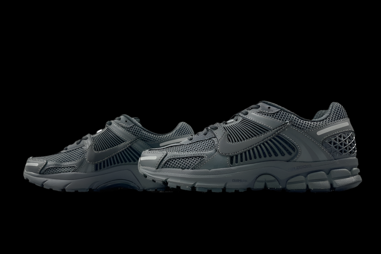 Vomero 5 black
