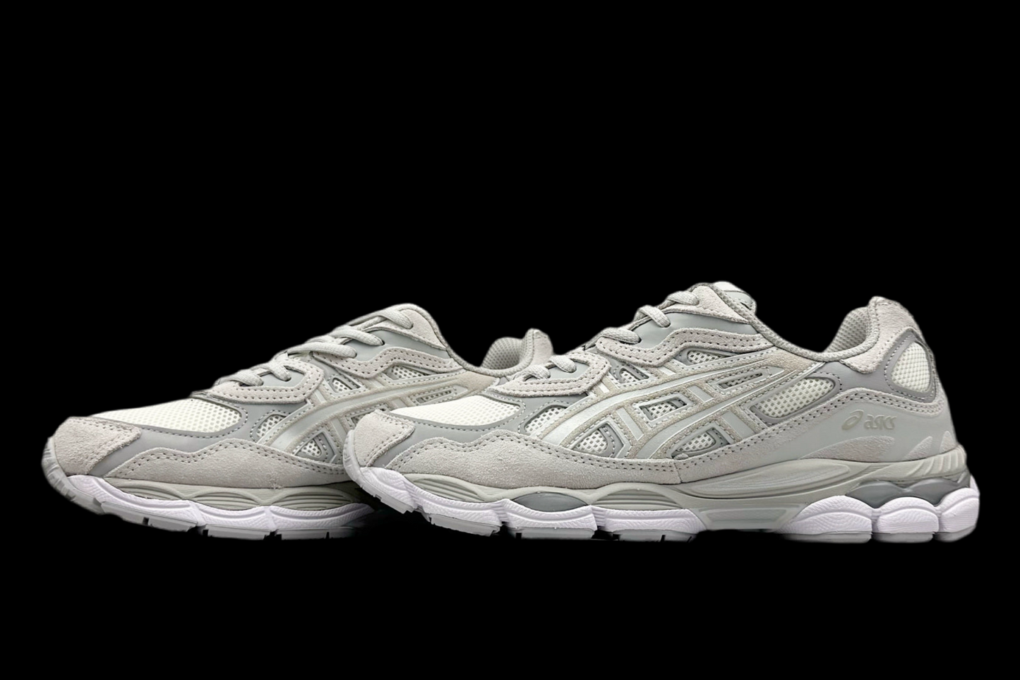Double laced GEL NYC cream cloud grey