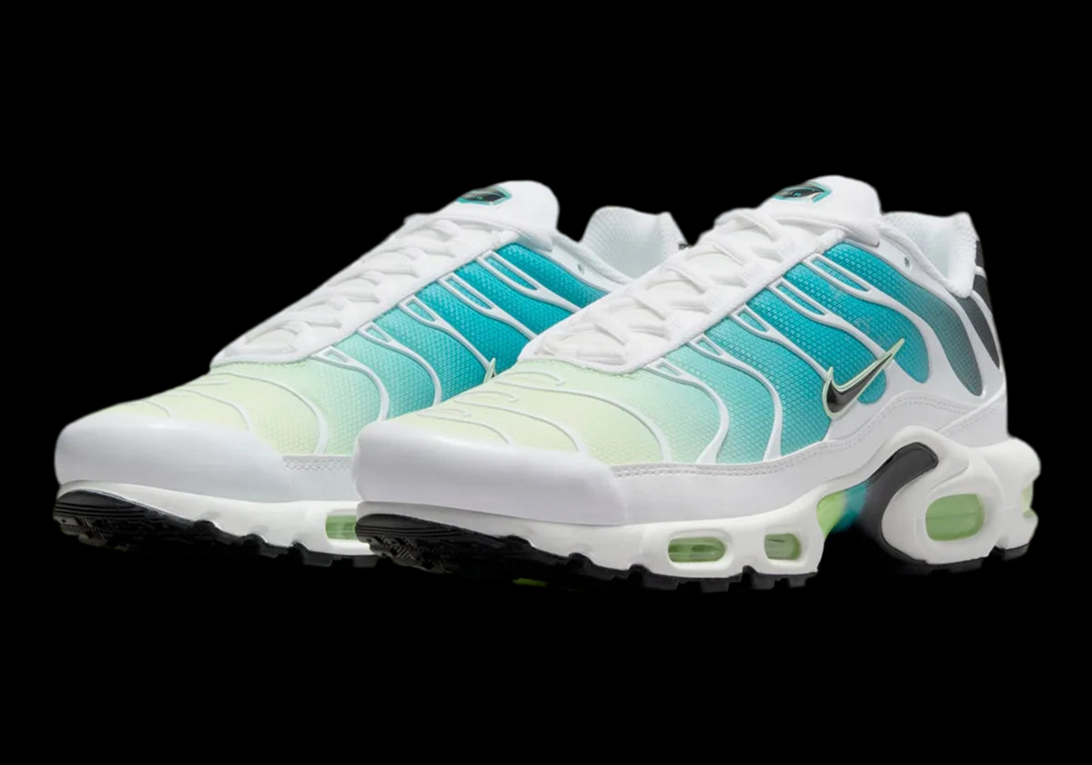 Air Max TN Plus white dusty cactus