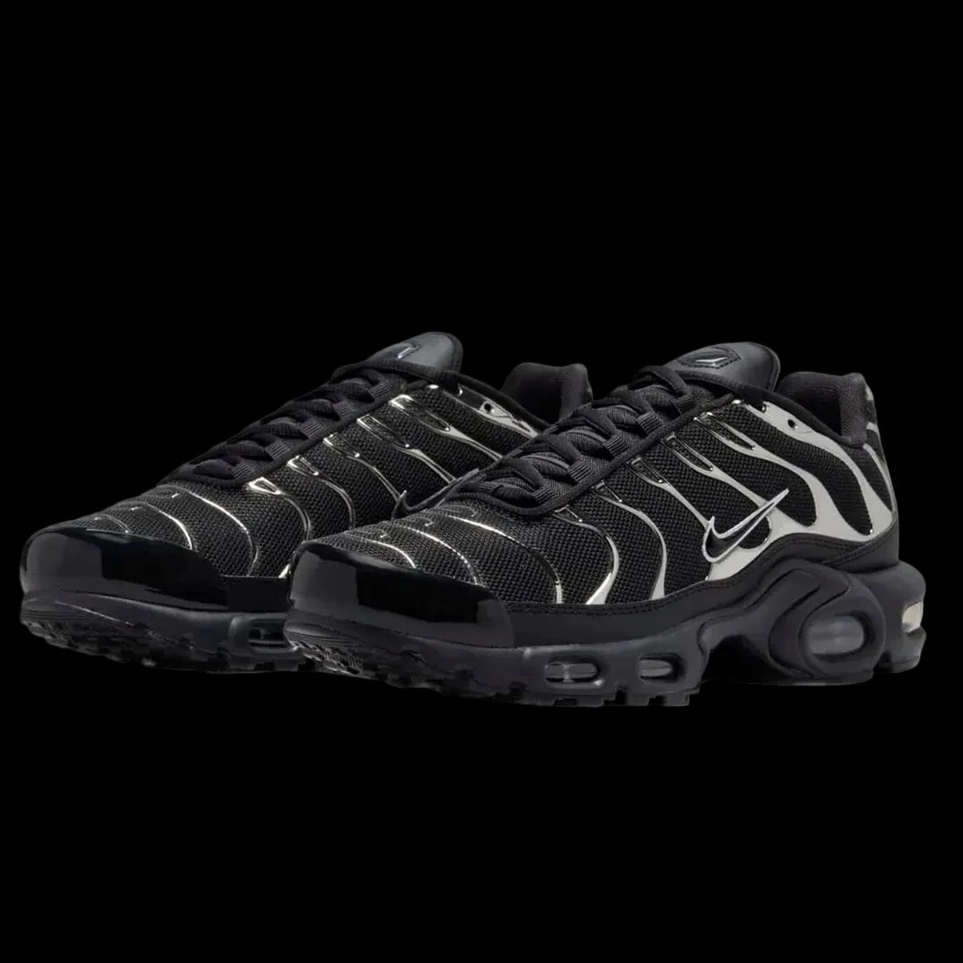 Nike TN plus black metallic