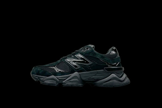 NB 9060 triple black