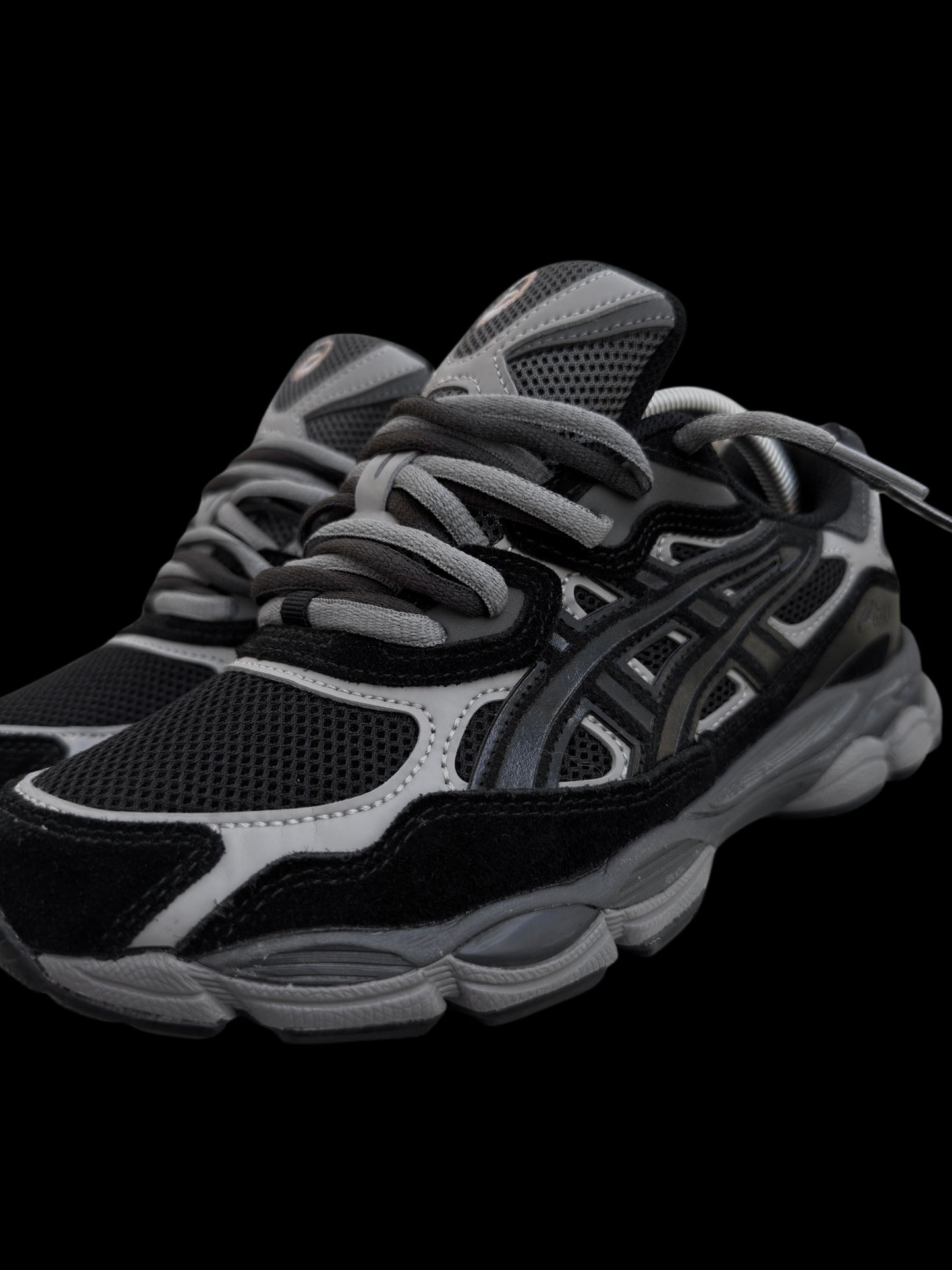 DOUBLE LACED Asics GEL NYC graphite grey